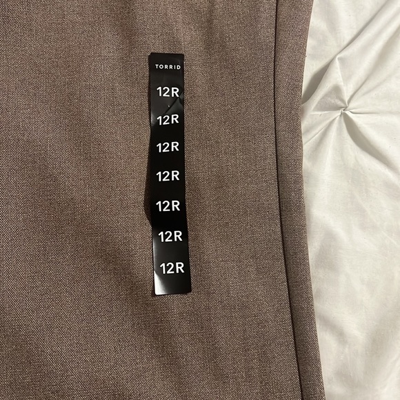 Torrid pants - Picture 5 of 9